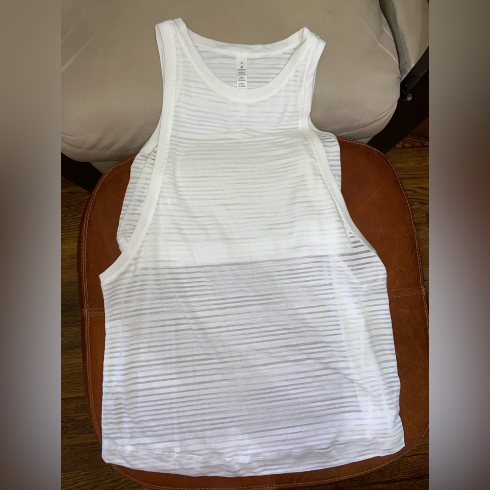 Lululemon shirt